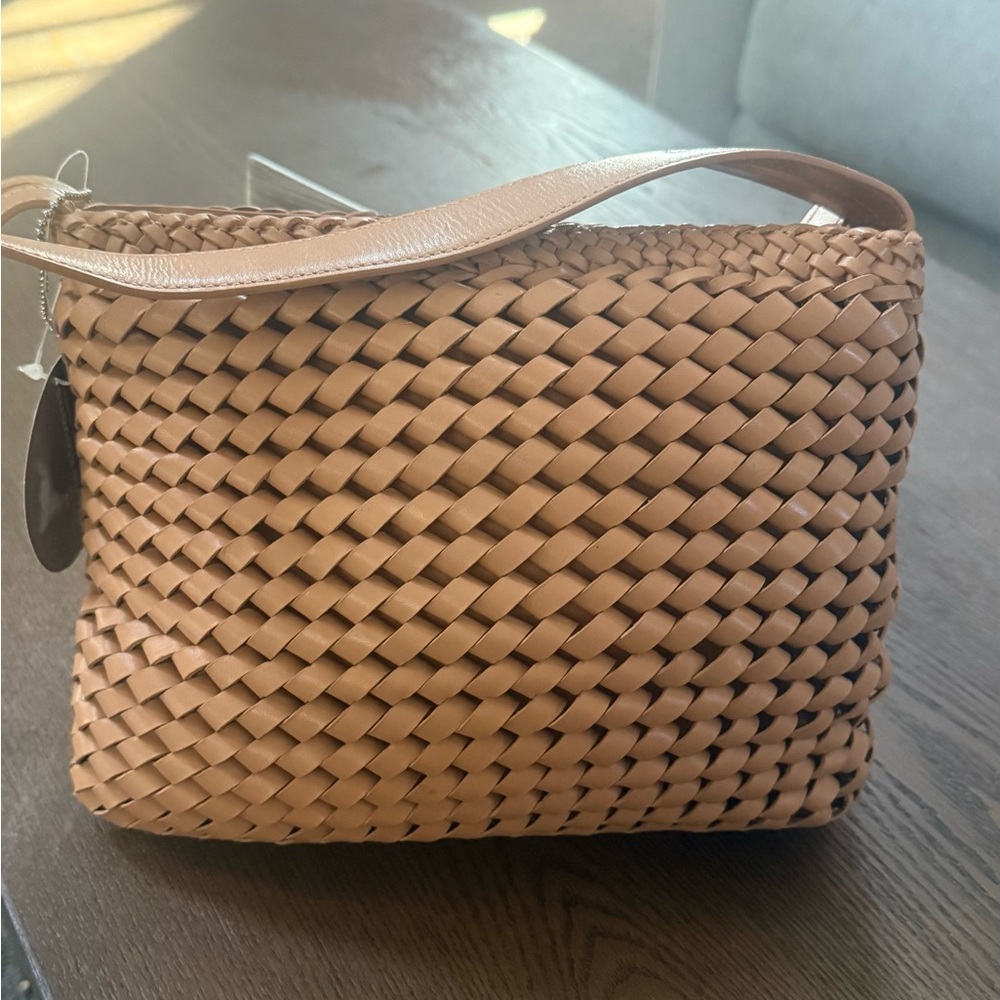 NWT Valerie Stevens Woven Clutch in Tan - Picture 2 of 6
